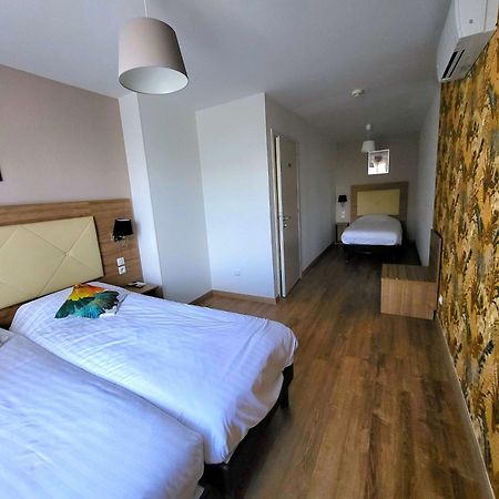Le Grand Hotel Moliere Pézenas Екстериор снимка