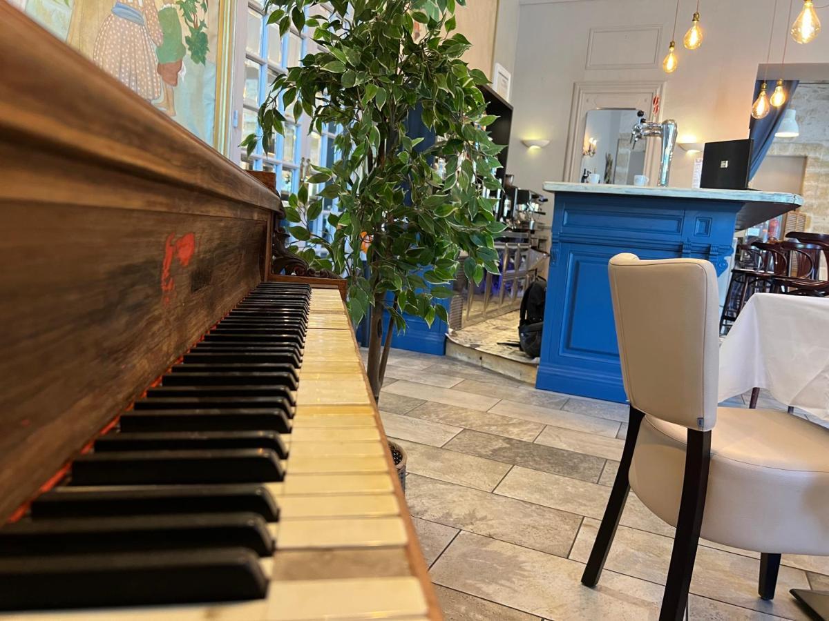 Le Grand Hotel Moliere Pézenas Екстериор снимка