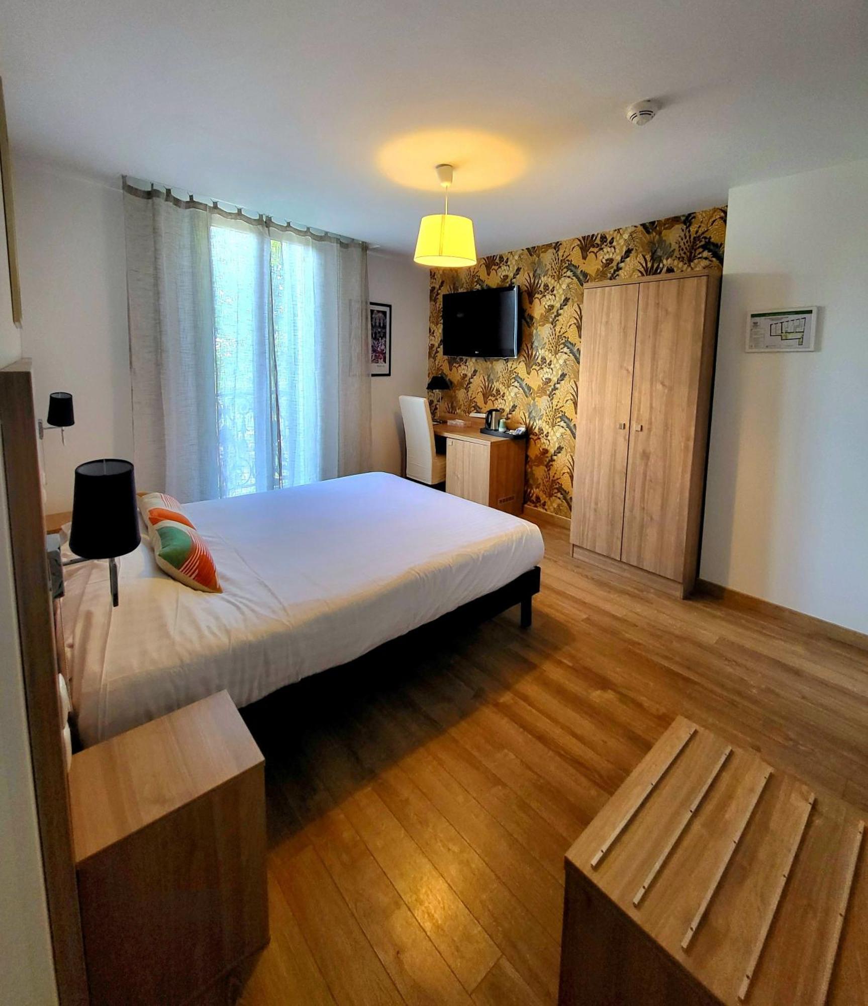 Le Grand Hotel Moliere Pézenas Екстериор снимка