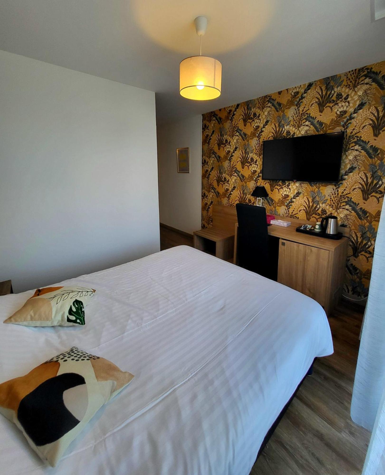 Le Grand Hotel Moliere Pézenas Екстериор снимка