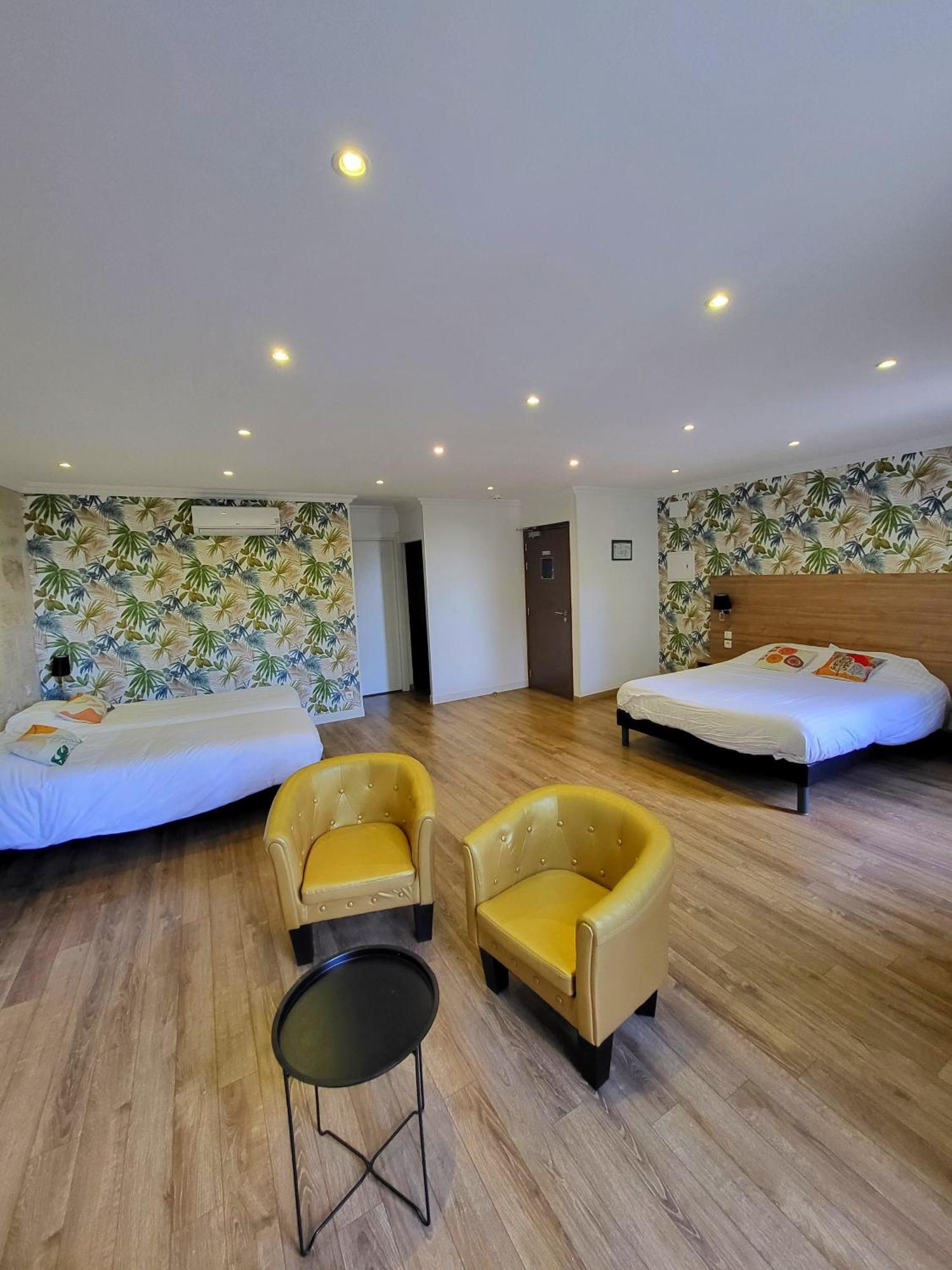 Le Grand Hotel Moliere Pézenas Екстериор снимка