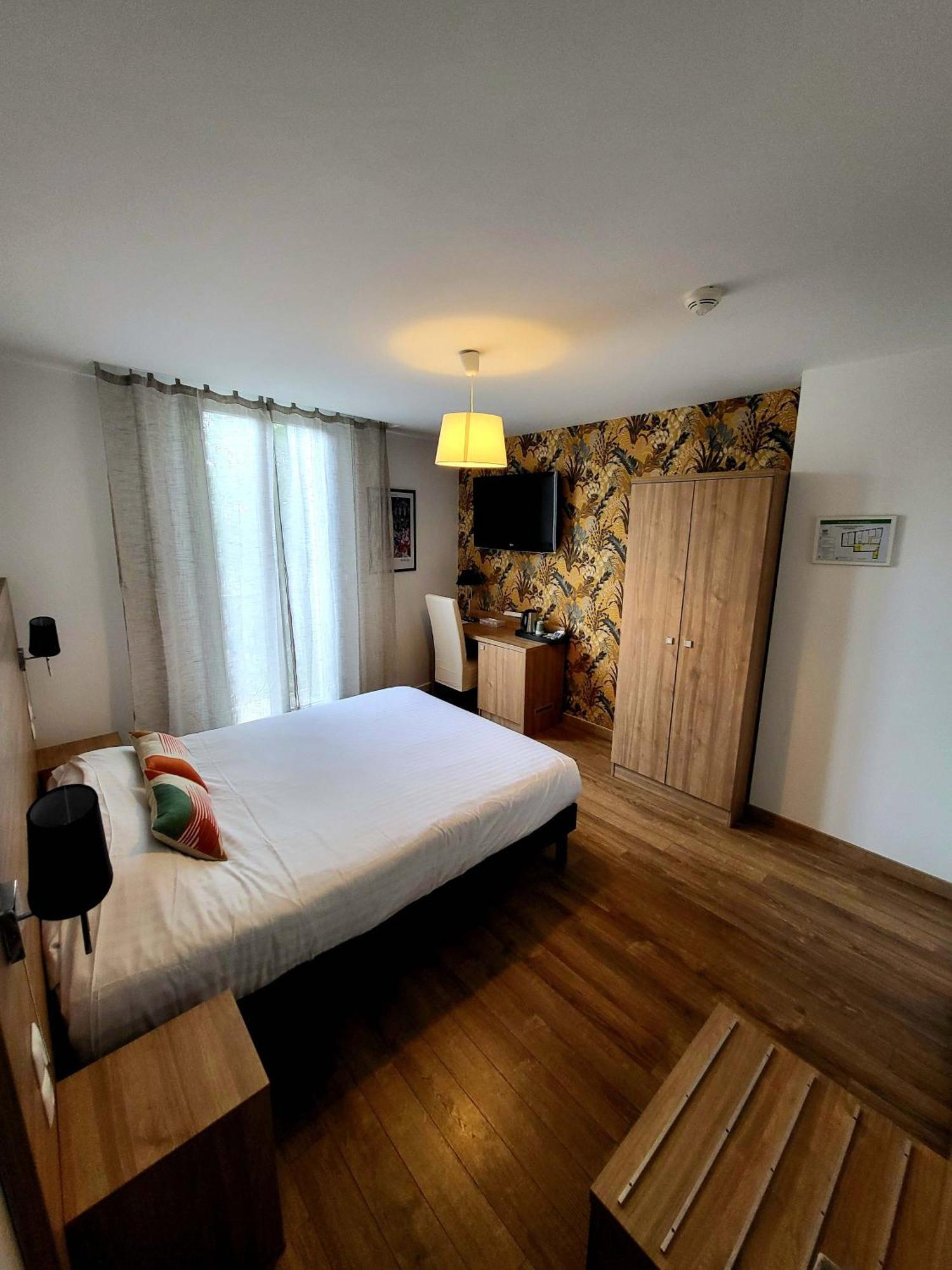 Le Grand Hotel Moliere Pézenas Екстериор снимка