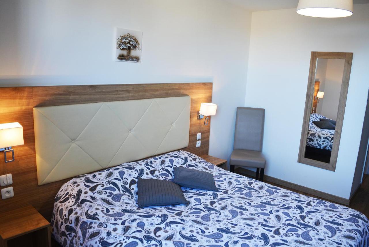 Le Grand Hotel Moliere Pézenas Екстериор снимка